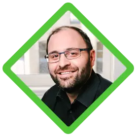 Nicolas Graham's Headshot