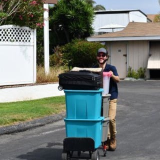 College HUNKS Hauling Junk & Moving (Eden Prairie) Profile Image