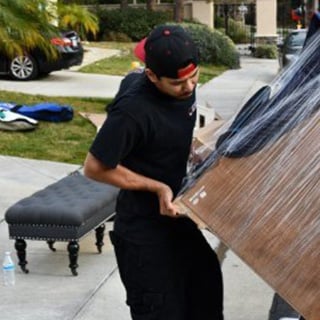 Up and Running Movers Profile Image