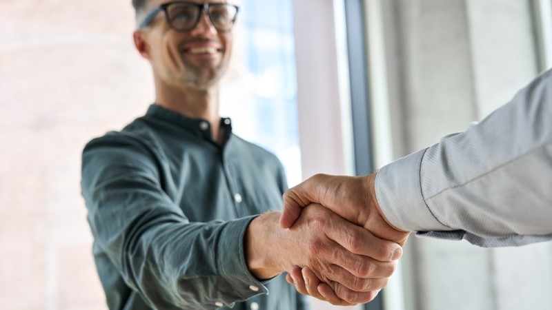People shaking hands